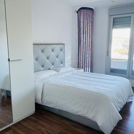 Fira De Barcelona City View Apartment With Garage Parking L'Hospitalet de Llobregat Exterior foto