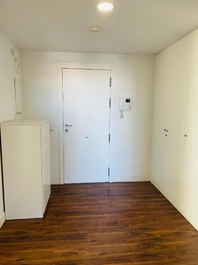 Fira De Barcelona City View Apartment With Garage Parking L'Hospitalet de Llobregat Exterior foto